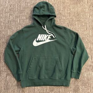Nike men’s hoodie size Large, green, hooded sweatshirt